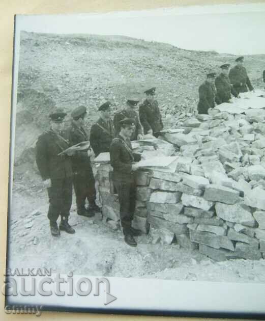 Photo military, officers, uniforms - military training with price 3.00 BGN | € 1.53 Photo military, officers, uniforms - military training with price 3.00 BGN | € 1.53