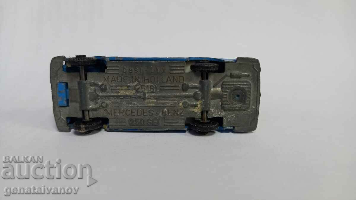 Delivery of Trolley Mercedes 250 se best-box Mede in Holland