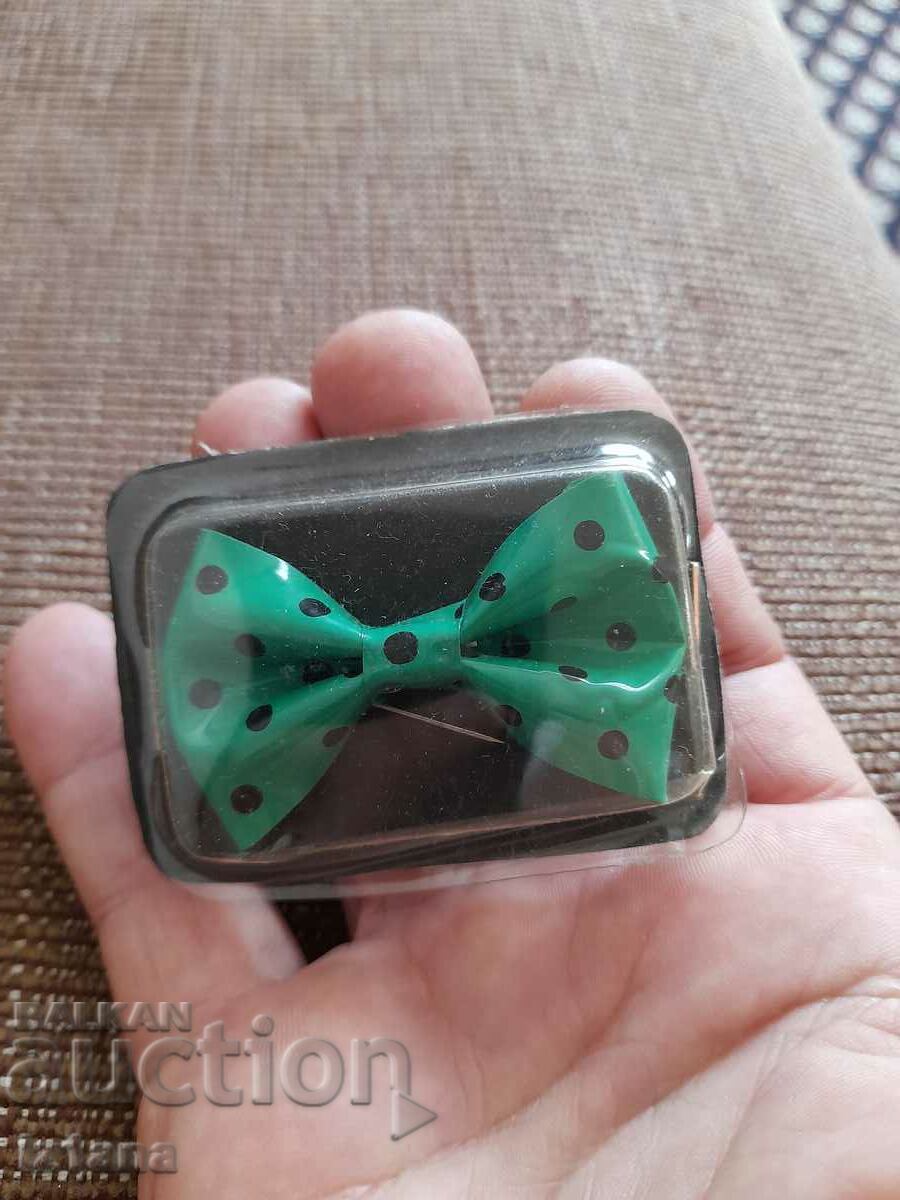 An old baby doll with price 10.00 BGN | € 5.11 An old baby doll with price 10.00 BGN | € 5.11