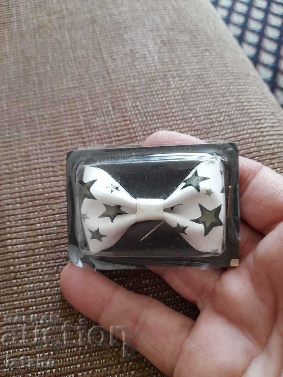 An old baby doll with price 10.00 BGN | € 5.11 An old baby doll with price 10.00 BGN | € 5.11