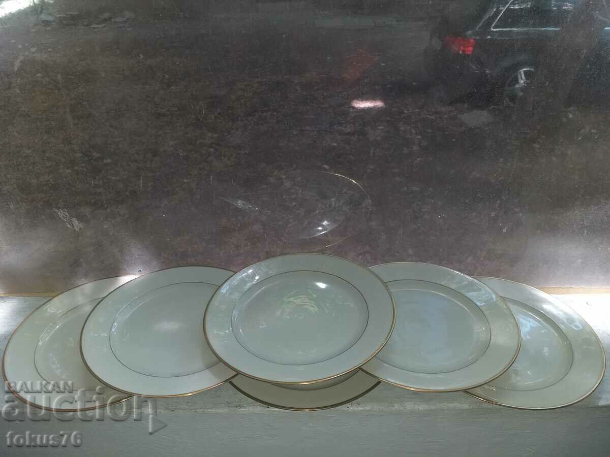 Delivery of Porcelain Fein Bayreuth Bavaria lot 6 plates Delivery of Porcelain Fein Bayreuth Bavaria lot 6 plates