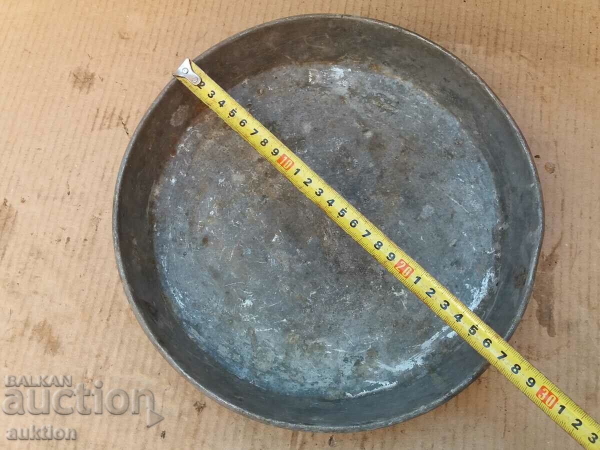 WROUGHT RENAISSANCE COPPER PAN PAN - 5 WROUGHT RENAISSANCE COPPER PAN PAN - 5