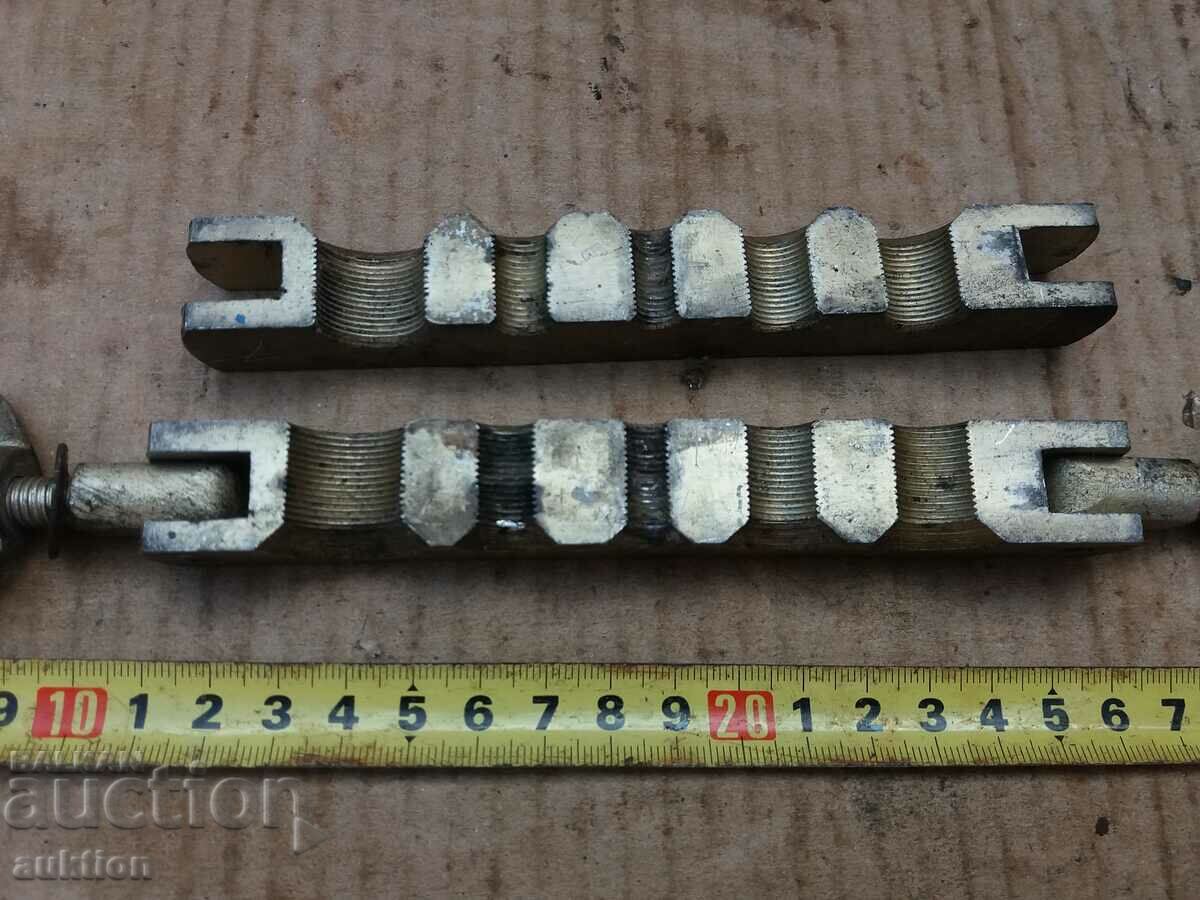 Livrarea CLEMĂ, INSTRUMENT DE FILETARE ȘULUȚI - DIVERSE DIMENSIUNI Livrarea CLEMĂ, INSTRUMENT DE FILETARE ȘULUȚI - DIVERSE DIMENSIUNI