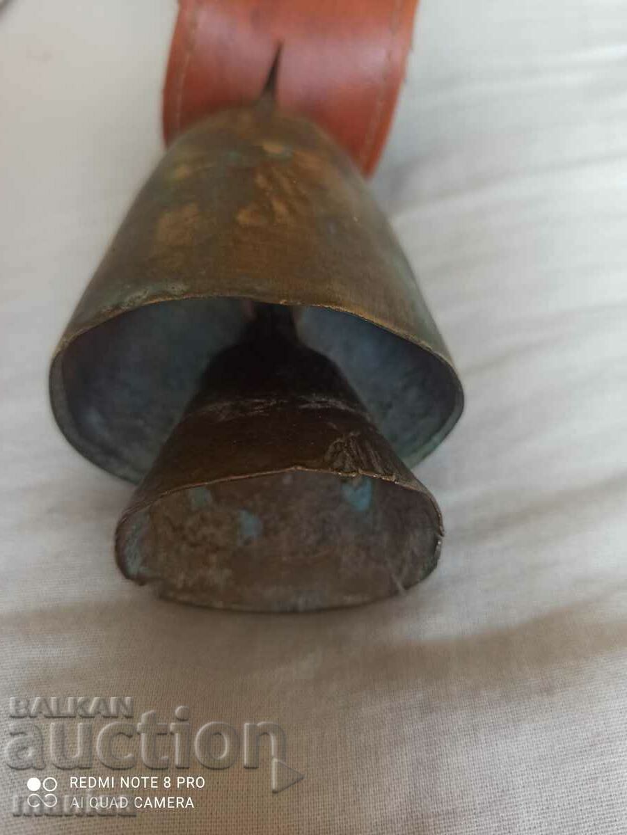 Delivery of Old Bronze Chan Delivery of Old Bronze Chan