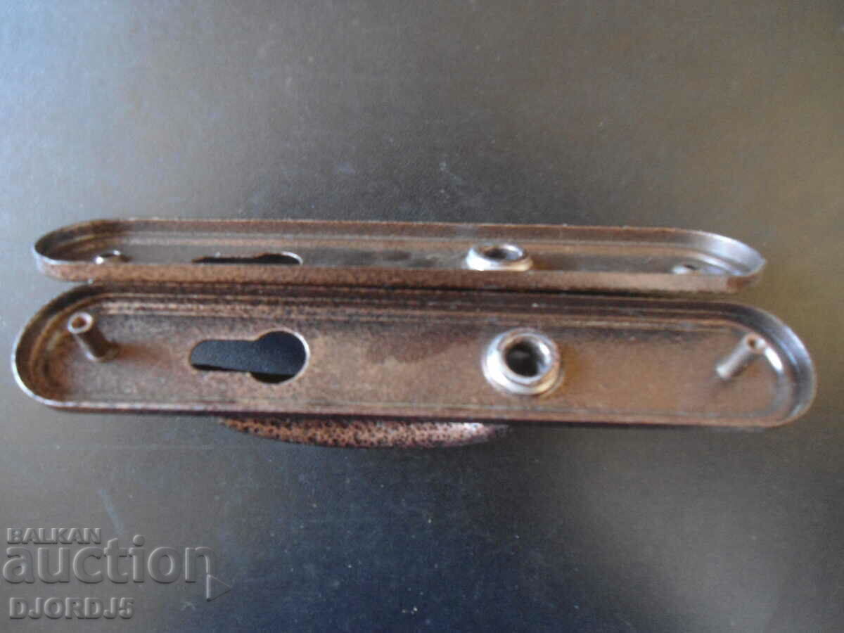 Delivery of Old door hinges Delivery of Old door hinges