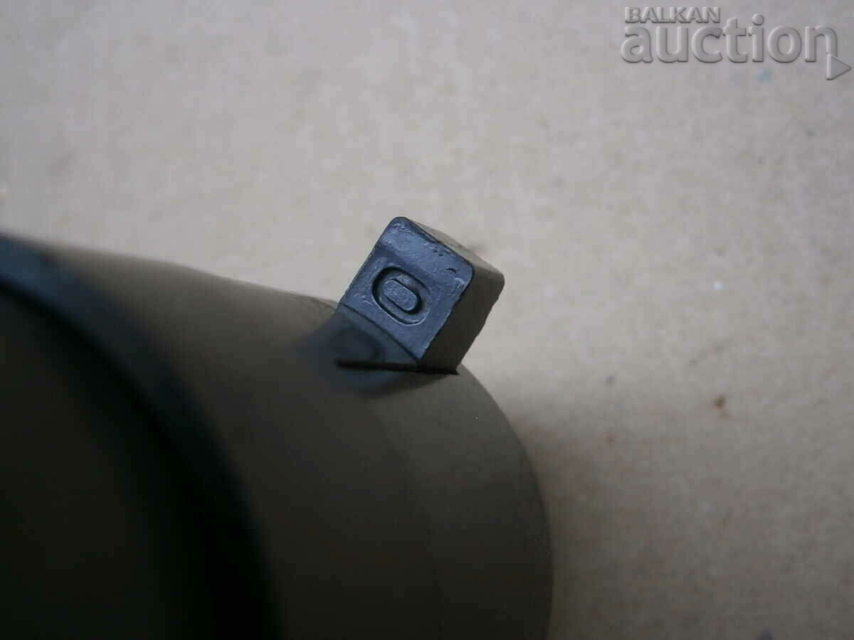 Auction  vintage industrial lamp socket socket with key