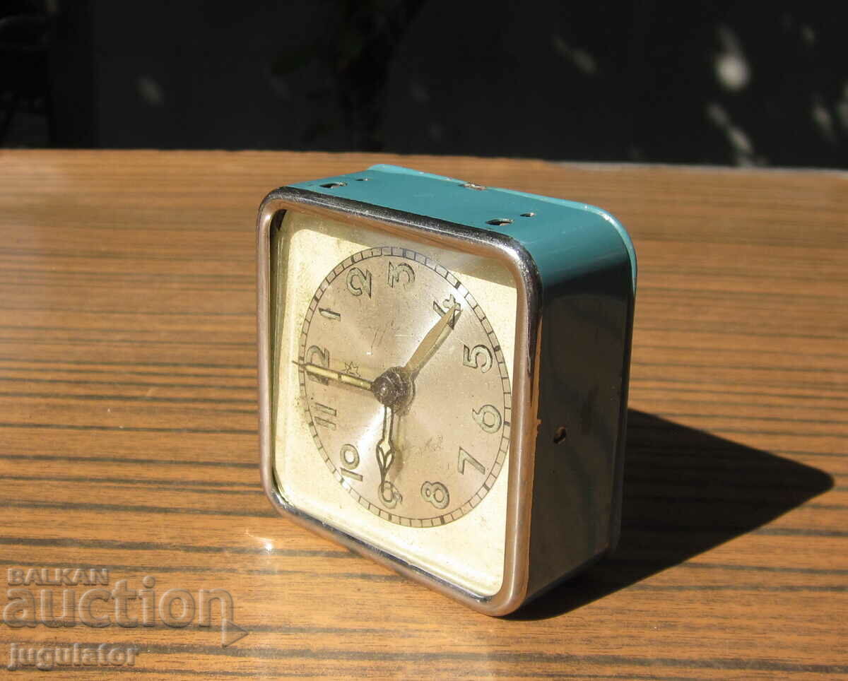 old German JUNGHANS alarm clock for parts with price 20.00 BGN | € 10.23 old German JUNGHANS alarm clock for parts with price 20.00 BGN | € 10.23