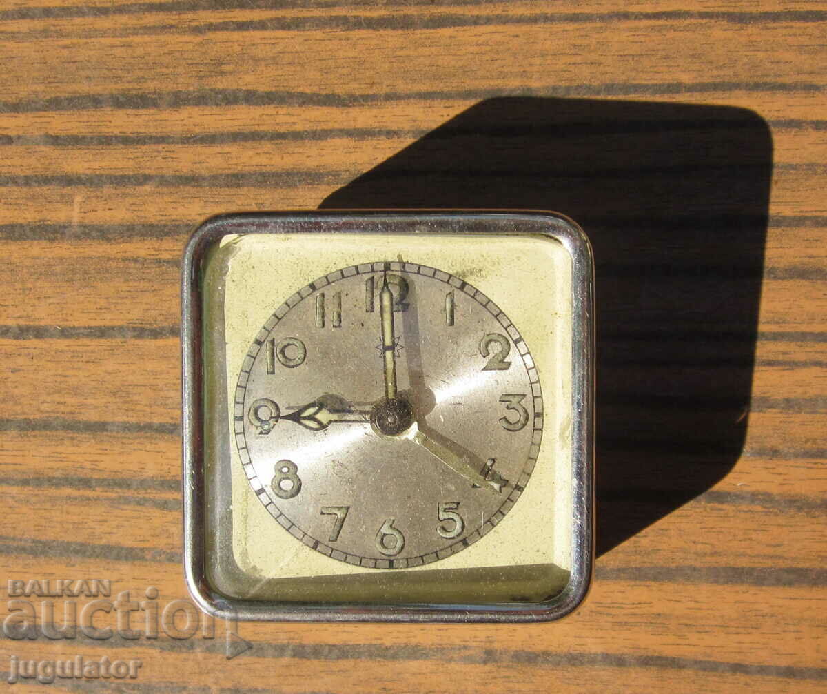 old German JUNGHANS alarm clock for parts - 5 old German JUNGHANS alarm clock for parts - 5