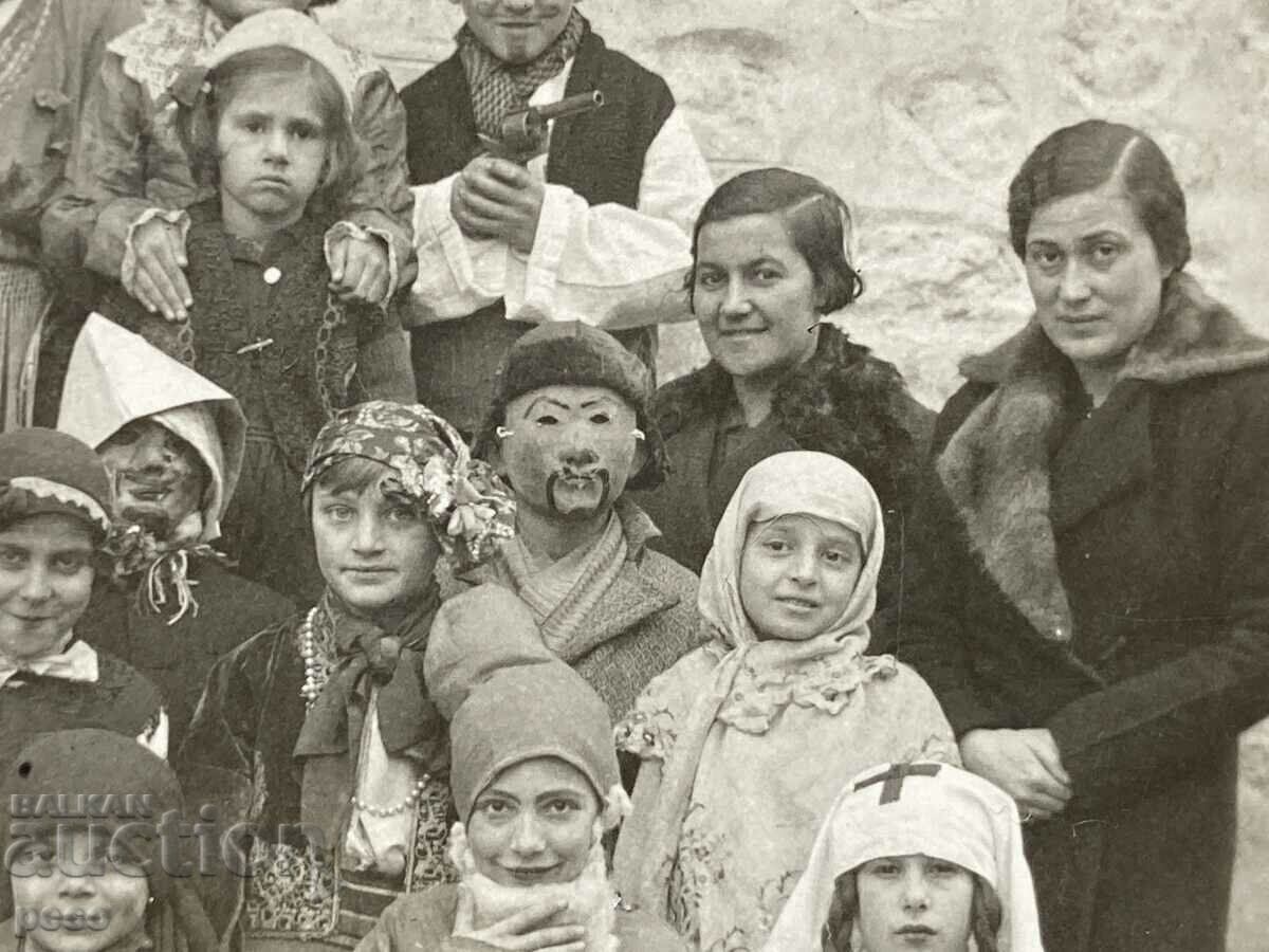 Delivery of Varna School "St. Athanasius" Masquerade Students old photo Delivery of Varna School "St. Athanasius" Masquerade Students old photo
