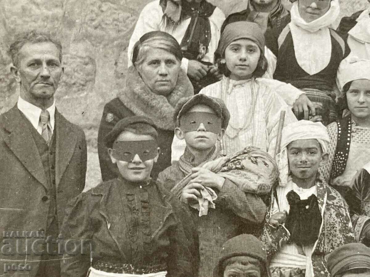 Varna School "St. Athanasius" Masquerade Students old photo - 5 Varna School "St. Athanasius" Masquerade Students old photo - 5