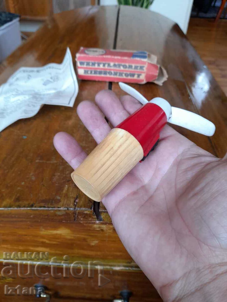 Old WK 1 fan - 5 Old WK 1 fan - 5