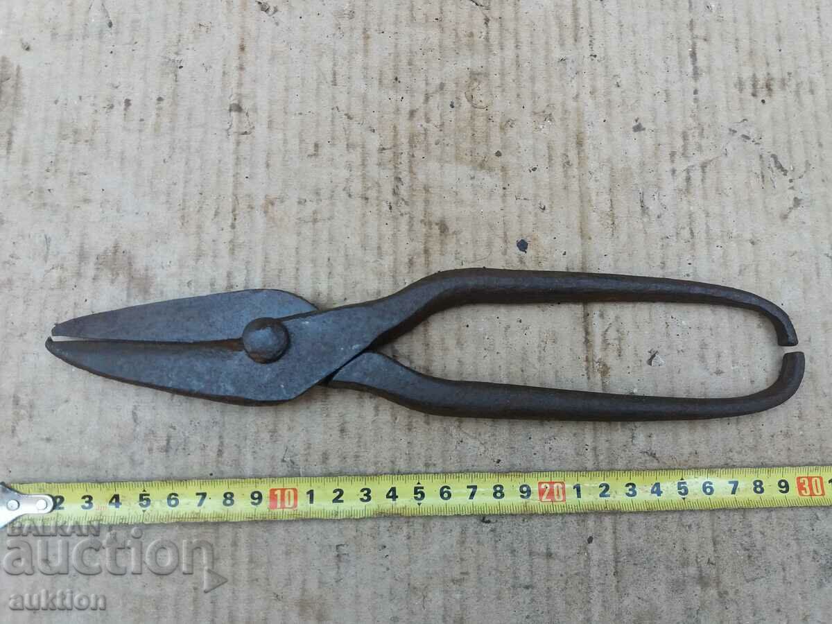 STEELIZED HARDENED SCISSORS FOR CUTTING SHEET METAL with price 7.99 BGN | € 4.09 STEELIZED HARDENED SCISSORS FOR CUTTING SHEET METAL with price 7.99 BGN | € 4.09