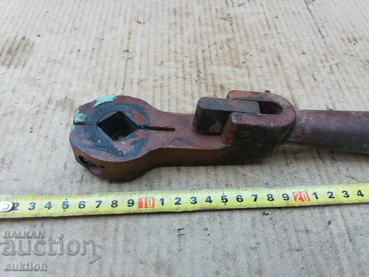 Delivery of OLD RETRO MACHINE HANDLE - BAKELITE MILITARY Delivery of OLD RETRO MACHINE HANDLE - BAKELITE MILITARY