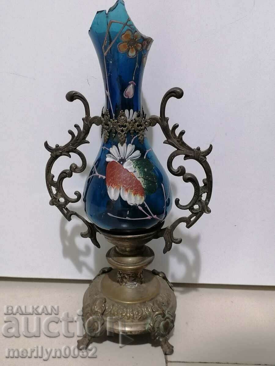 Vază din sticlă și metal pictată manual de epocă