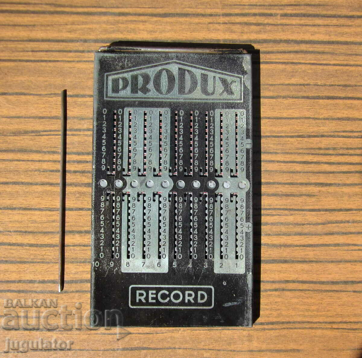 old PRODUX metal mechanical calculator with price 35.00 BGN | € 17.90 old PRODUX metal mechanical calculator with price 35.00 BGN | € 17.90