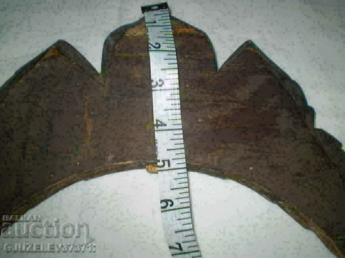 Δημοπρασία Παλιό σκαλισμένο αέτωμα για ρολόι ή καρέκλα Δημοπρασία Παλιό σκαλισμένο αέτωμα για ρολόι ή καρέκλα