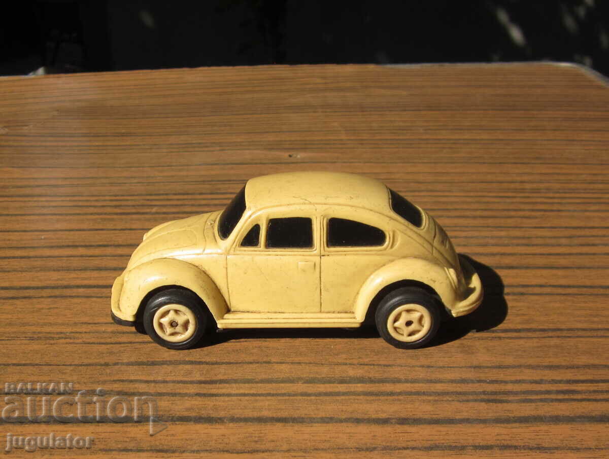 volkswagen turtle old bakelite toy car with price 25.00 BGN | € 12.78 volkswagen turtle old bakelite toy car with price 25.00 BGN | € 12.78