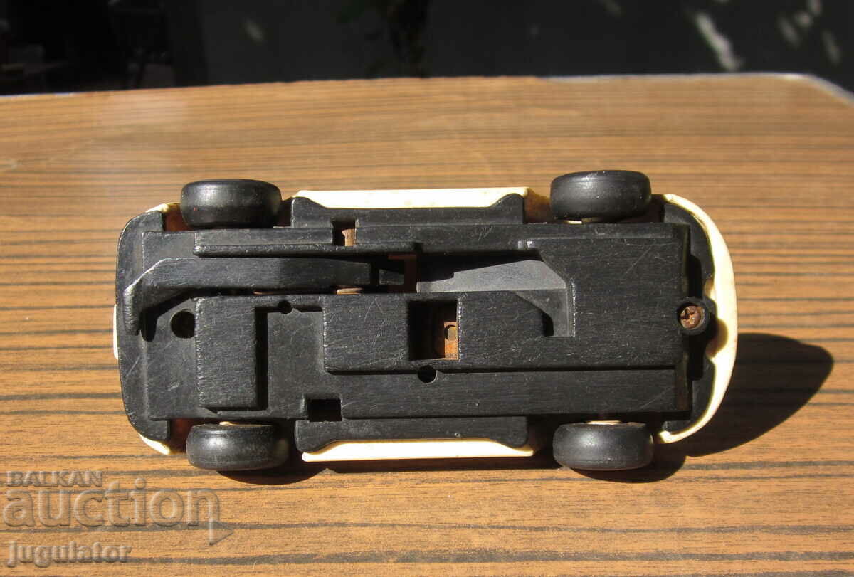 volkswagen turtle old bakelite toy car - 6 volkswagen turtle old bakelite toy car - 6