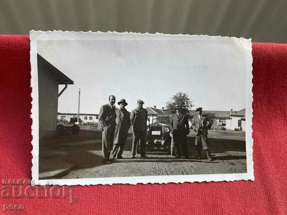 Delivery of Fiat 509 Cement factory "Lev" near Pleven 1933. SF 1000 Delivery of Fiat 509 Cement factory "Lev" near Pleven 1933. SF 1000