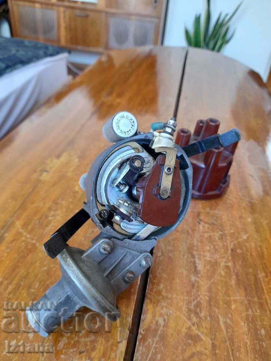 Old part for Moskvich P118 - 7 Old part for Moskvich P118 - 7