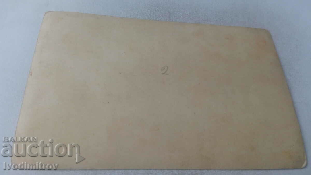 Photo A young man and three young girls with price 1.45 BGN | € 0.74 Photo A young man and three young girls with price 1.45 BGN | € 0.74