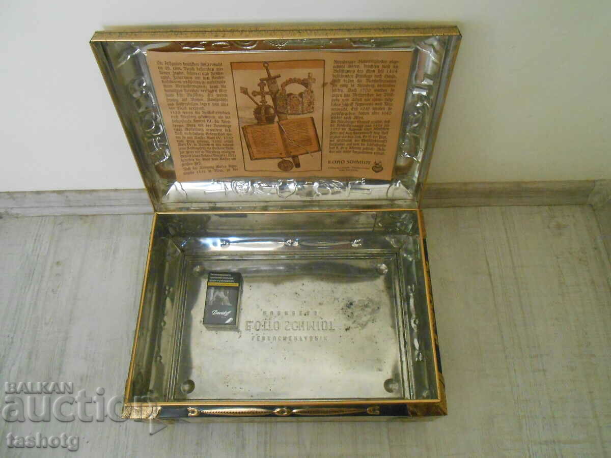 Auction HUGE UNIQUE BOX E.Otto Schmidt Lebkuchen Nurnberg !!! Auction HUGE UNIQUE BOX E.Otto Schmidt Lebkuchen Nurnberg !!!