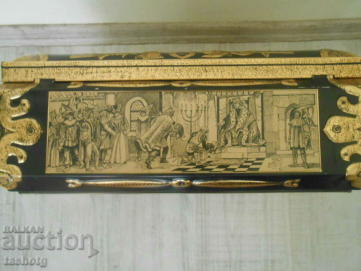 HUGE UNIQUE BOX E.Otto Schmidt Lebkuchen Nurnberg !!! - 6 HUGE UNIQUE BOX E.Otto Schmidt Lebkuchen Nurnberg !!! - 6