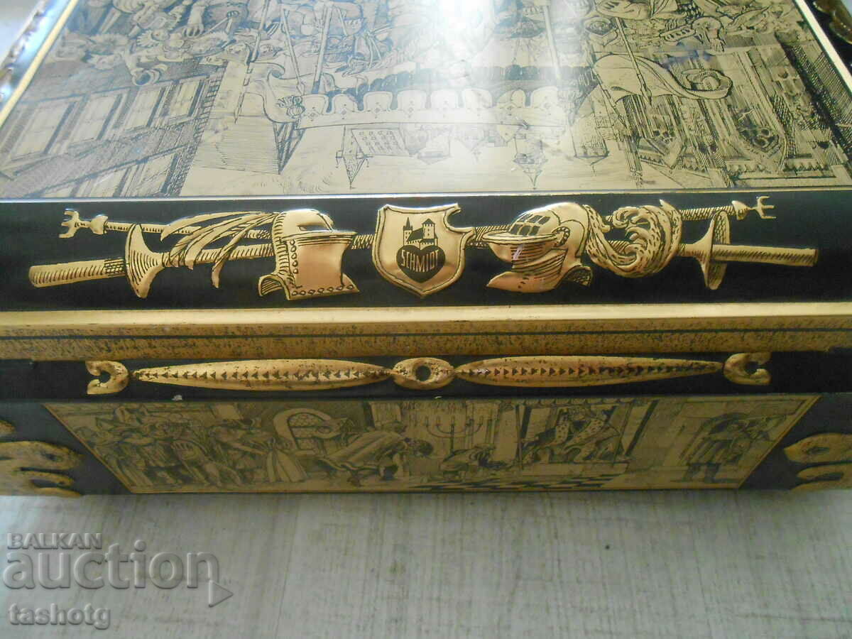 HUGE UNIQUE BOX E.Otto Schmidt Lebkuchen Nurnberg !!! - 7 HUGE UNIQUE BOX E.Otto Schmidt Lebkuchen Nurnberg !!! - 7