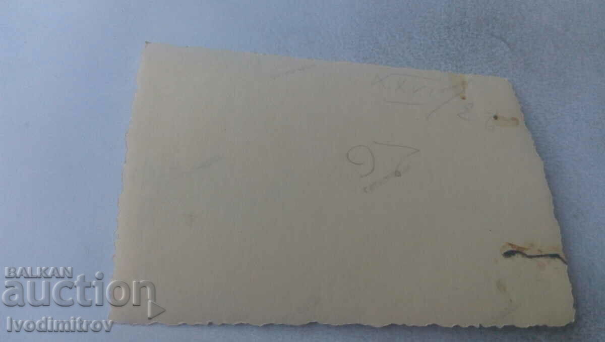 Photo Two men and two women with a wagon loaded with hay with price 1.65 BGN | € 0.84 Photo Two men and two women with a wagon loaded with hay with price 1.65 BGN | € 0.84