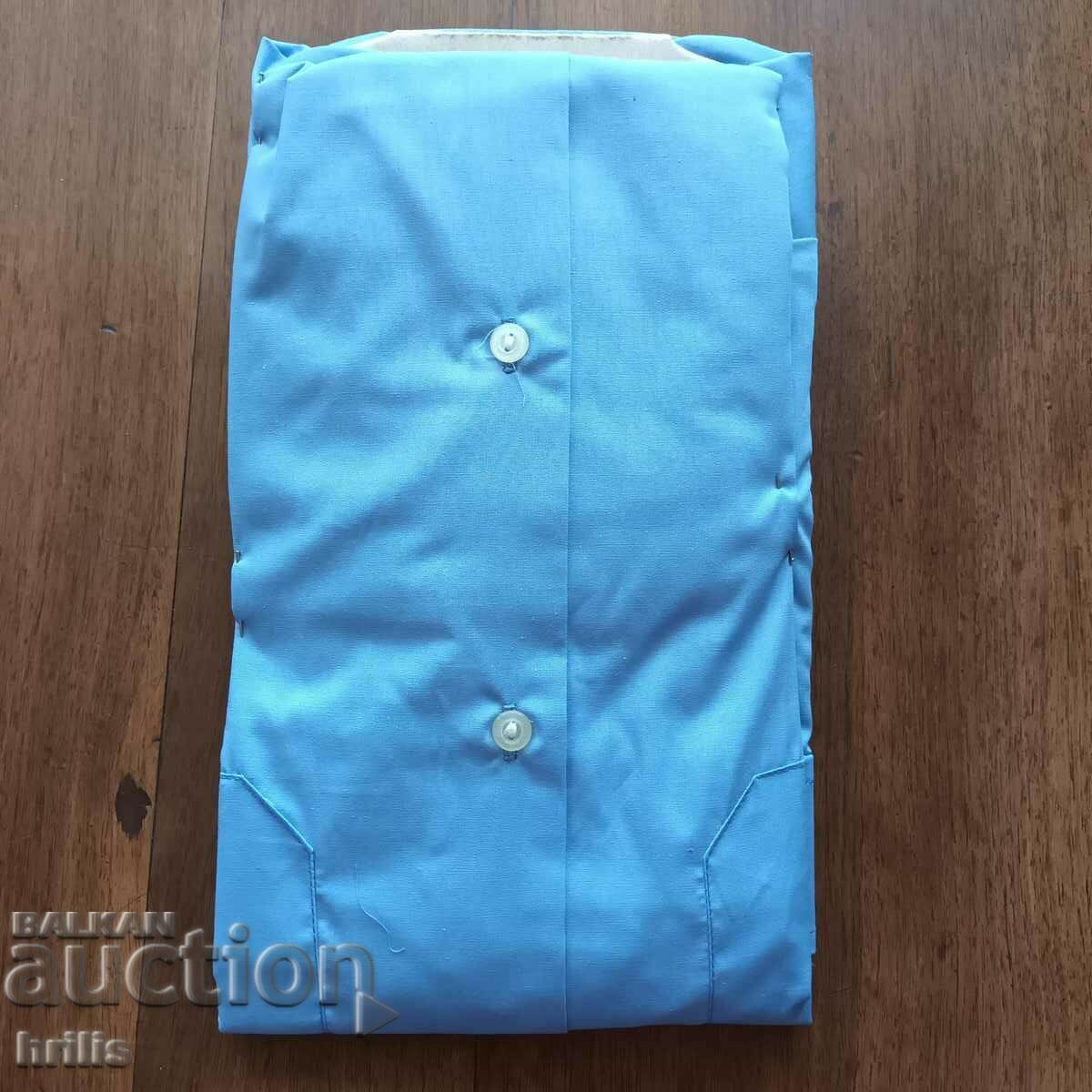 Licitație Cămașă cu mânecă scurtă pentru bărbați - dezvoltată social