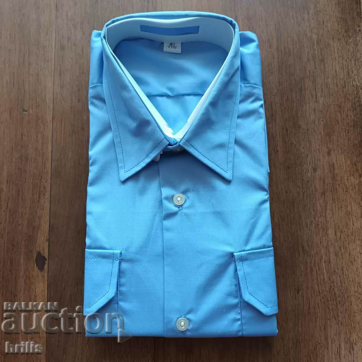 МЪЖКА РИЗА С КЪС РЪКАВ - развит соц