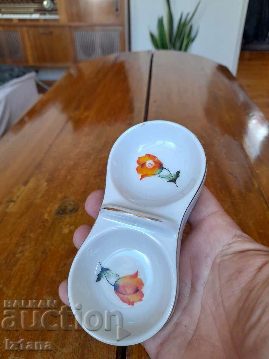 Auction Old Porcelain Salt Auction Old Porcelain Salt