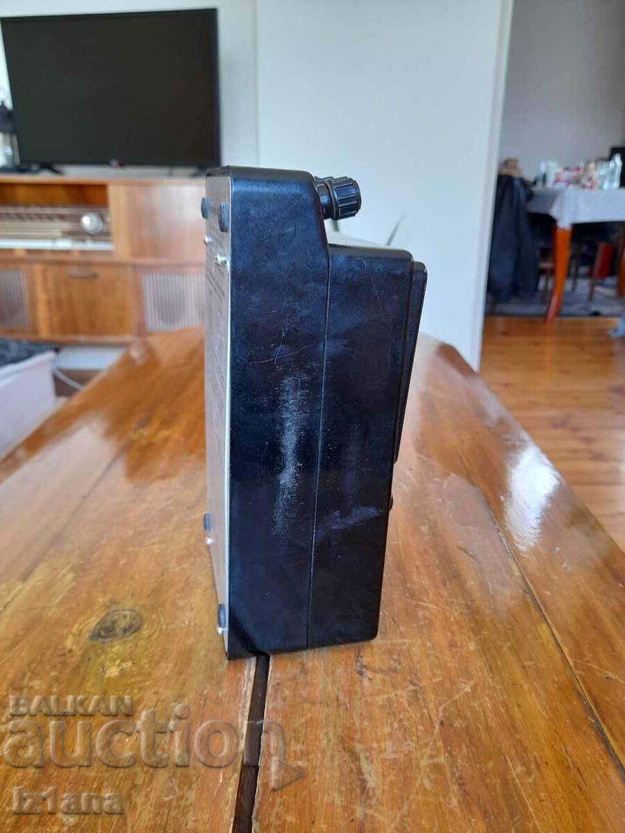 Vechiul multimetru Ts56/1 cu preț 45.00 BGN | € 23.01 Vechiul multimetru Ts56/1 cu preț 45.00 BGN | € 23.01