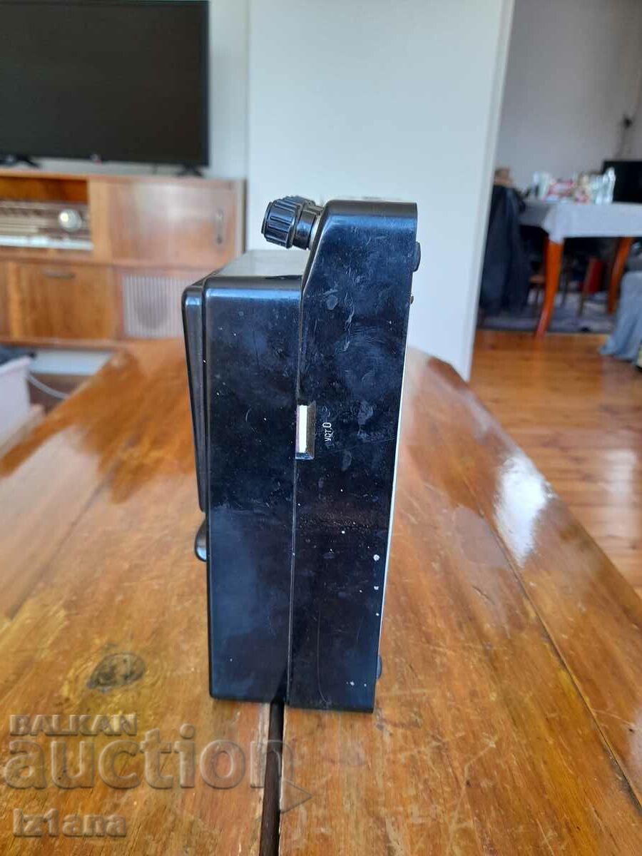 Livrarea Vechiul multimetru Ts56/1 Livrarea Vechiul multimetru Ts56/1