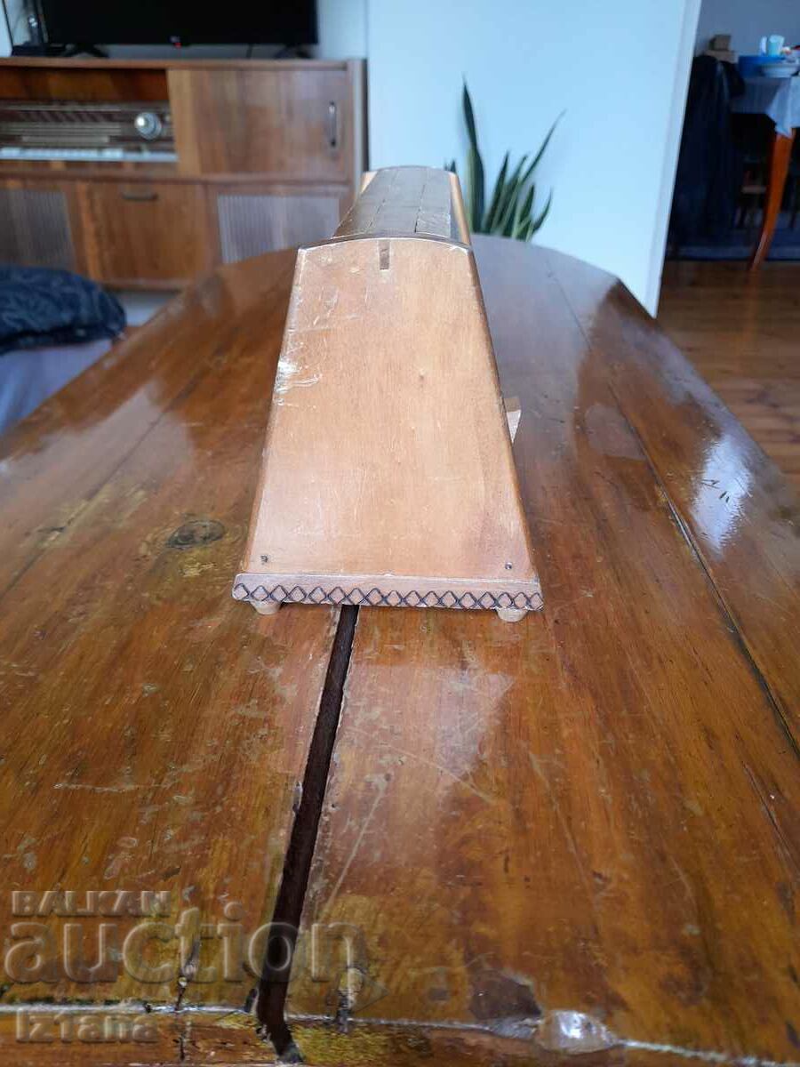 An old cigarette box, a snuff box with price 35.00 BGN | € 17.90