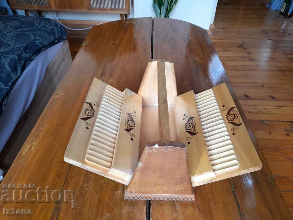 An old cigarette box, a snuff box - 5