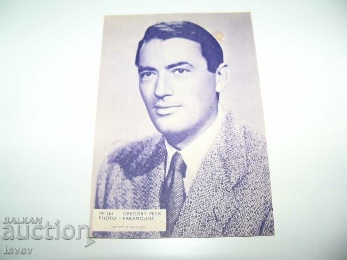 Four vintage collectible movie cards - 6 Four vintage collectible movie cards - 6