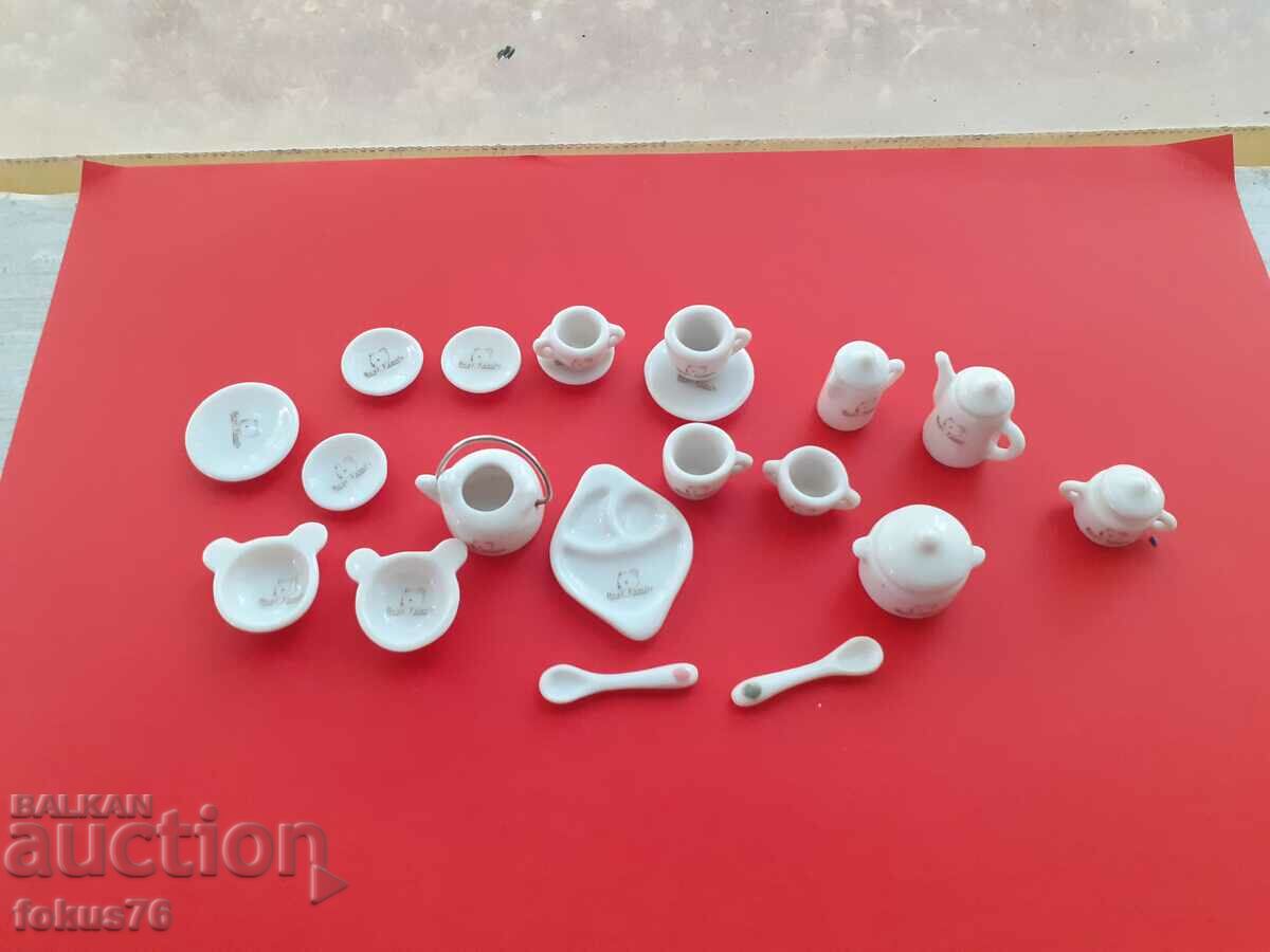 Μινιατούρες σέρβις πορσελάνης - μινιατούρα πορσελάνης με τιμή 100.00 BGN | € 51.13 Μινιατούρες σέρβις πορσελάνης - μινιατούρα πορσελάνης με τιμή 100.00 BGN | € 51.13