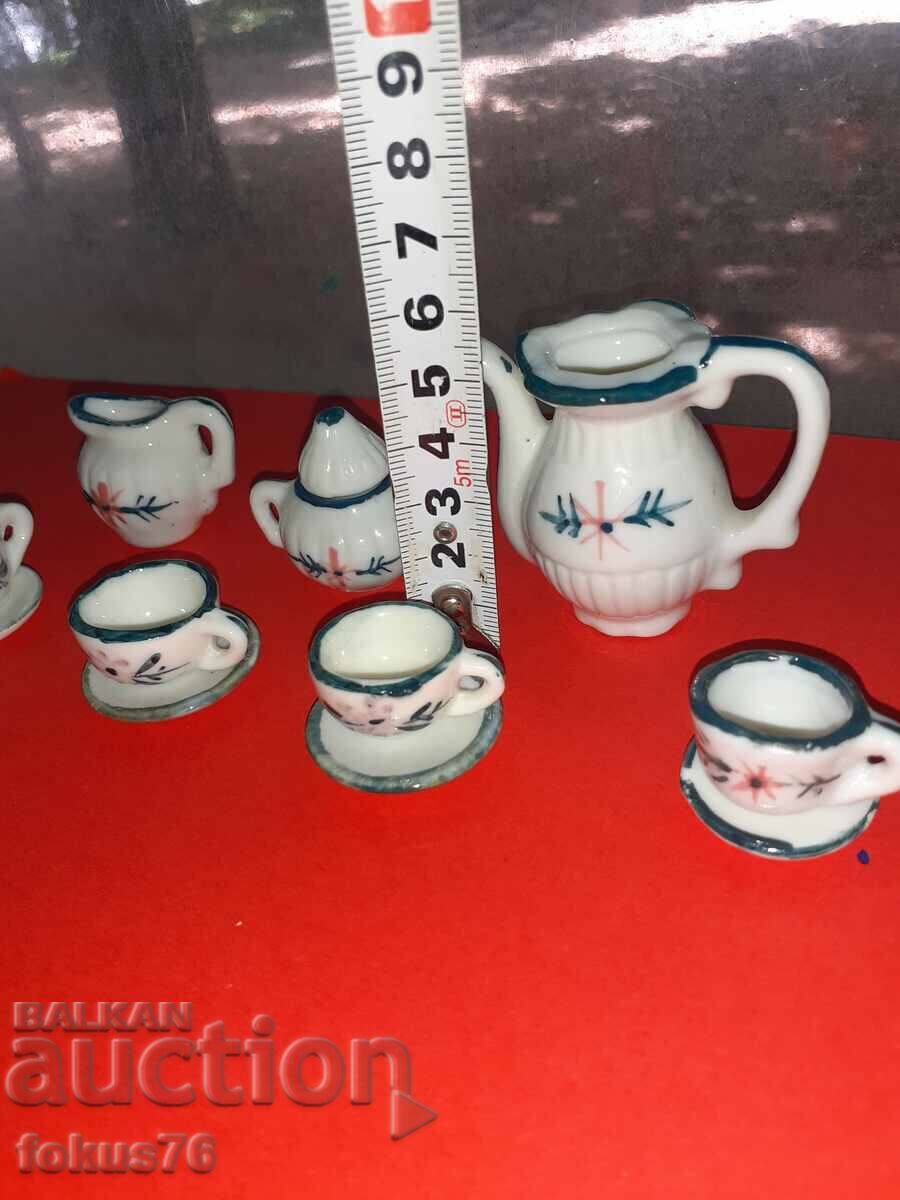Gorgeous porcelain service miniatures - porcelain miniature - 6 Gorgeous porcelain service miniatures - porcelain miniature - 6