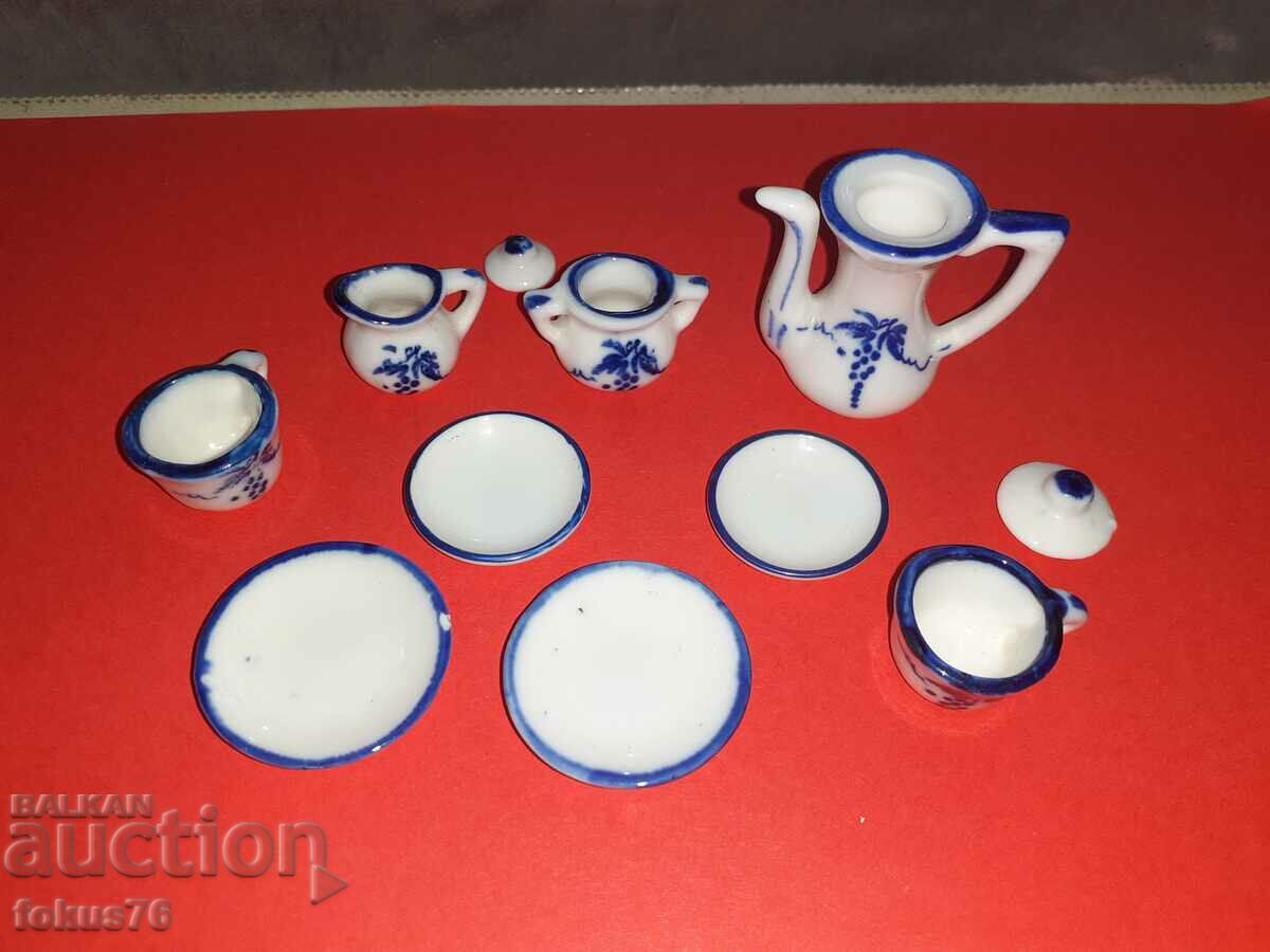 Όμορφες μινιατούρες σέρβις πορσελάνης - μινιατούρα πορσελάνης - 5 Όμορφες μινιατούρες σέρβις πορσελάνης - μινιατούρα πορσελάνης - 5