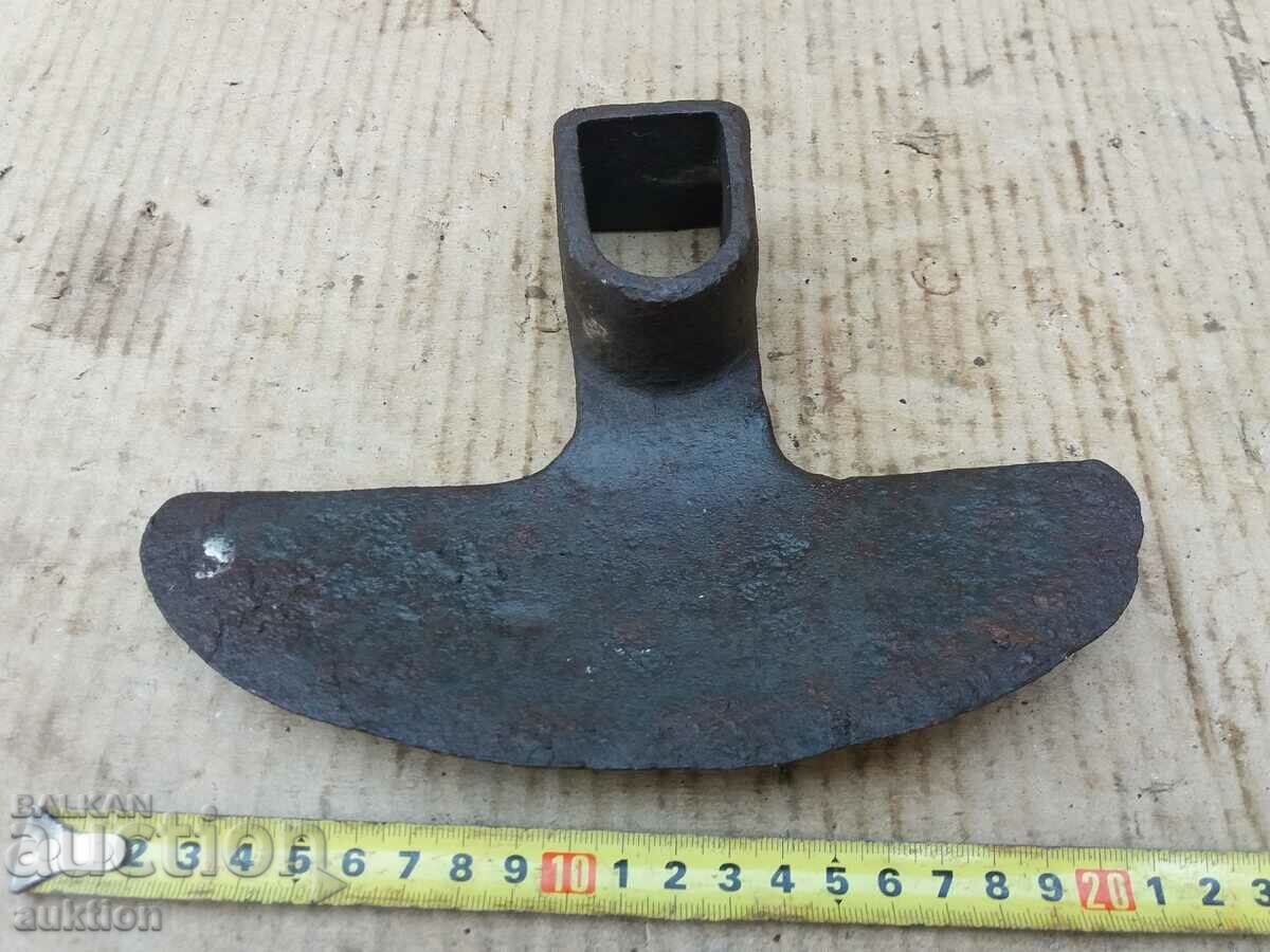 FORGED SOLID HOE, TOOL, SHOOT - 5 FORGED SOLID HOE, TOOL, SHOOT - 5