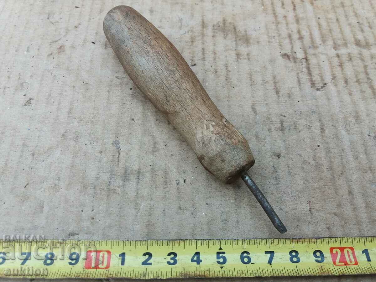 ORPHAN AWL, TOOL - 5 ORPHAN AWL, TOOL - 5