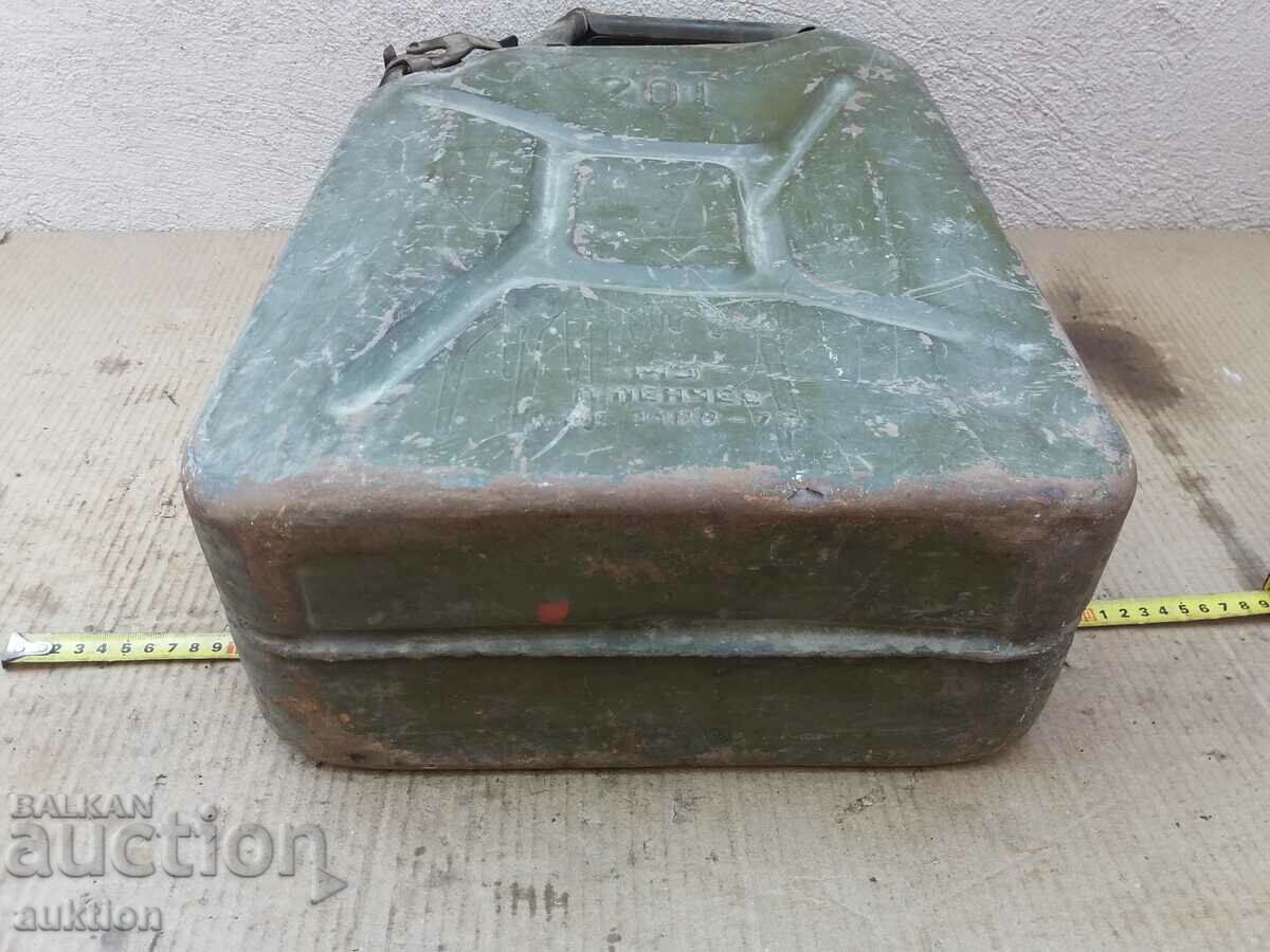 MASSIVE METAL FUEL CAN - 20 LITERS WITH MARKING - 6 MASSIVE METAL FUEL CAN - 20 LITERS WITH MARKING - 6