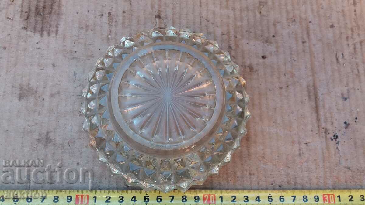 CRYSTAL MASSIVE ASHTRAY - 6 CRYSTAL MASSIVE ASHTRAY - 6