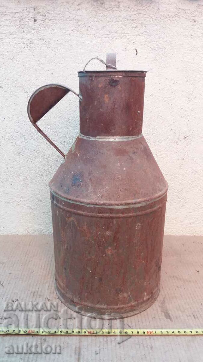 МАСИВЕН МЕТАЛЕН ГЮМ ЗА МЛЯКО - 10 ЛИТРА с цена 13.99 лв. | € 7.15 МАСИВЕН МЕТАЛЕН ГЮМ ЗА МЛЯКО - 10 ЛИТРА с цена 13.99 лв. | € 7.15