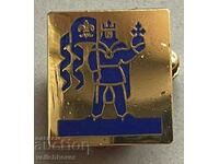 32869 Sweden badge with knight and family crest enamel gilt