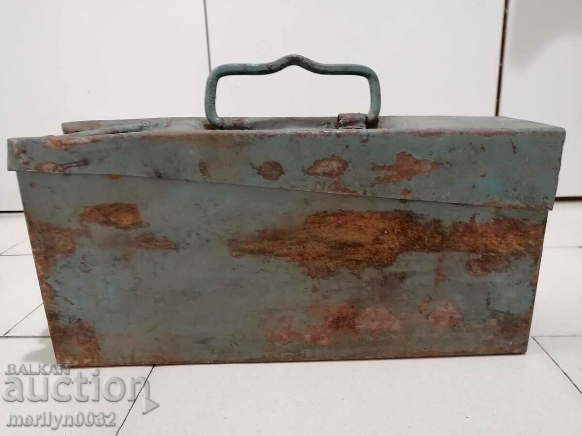Cartridge box for MG-34 42 Wehrmacht WWII with price 62.00 BGN | € 31.70 Cartridge box for MG-34 42 Wehrmacht WWII with price 62.00 BGN | € 31.70