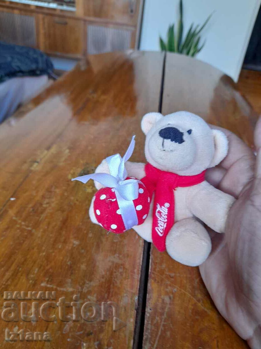 Bear Coca Cola, Coca Cola cu preț 10.00 BGN | € 5.11 Bear Coca Cola, Coca Cola cu preț 10.00 BGN | € 5.11