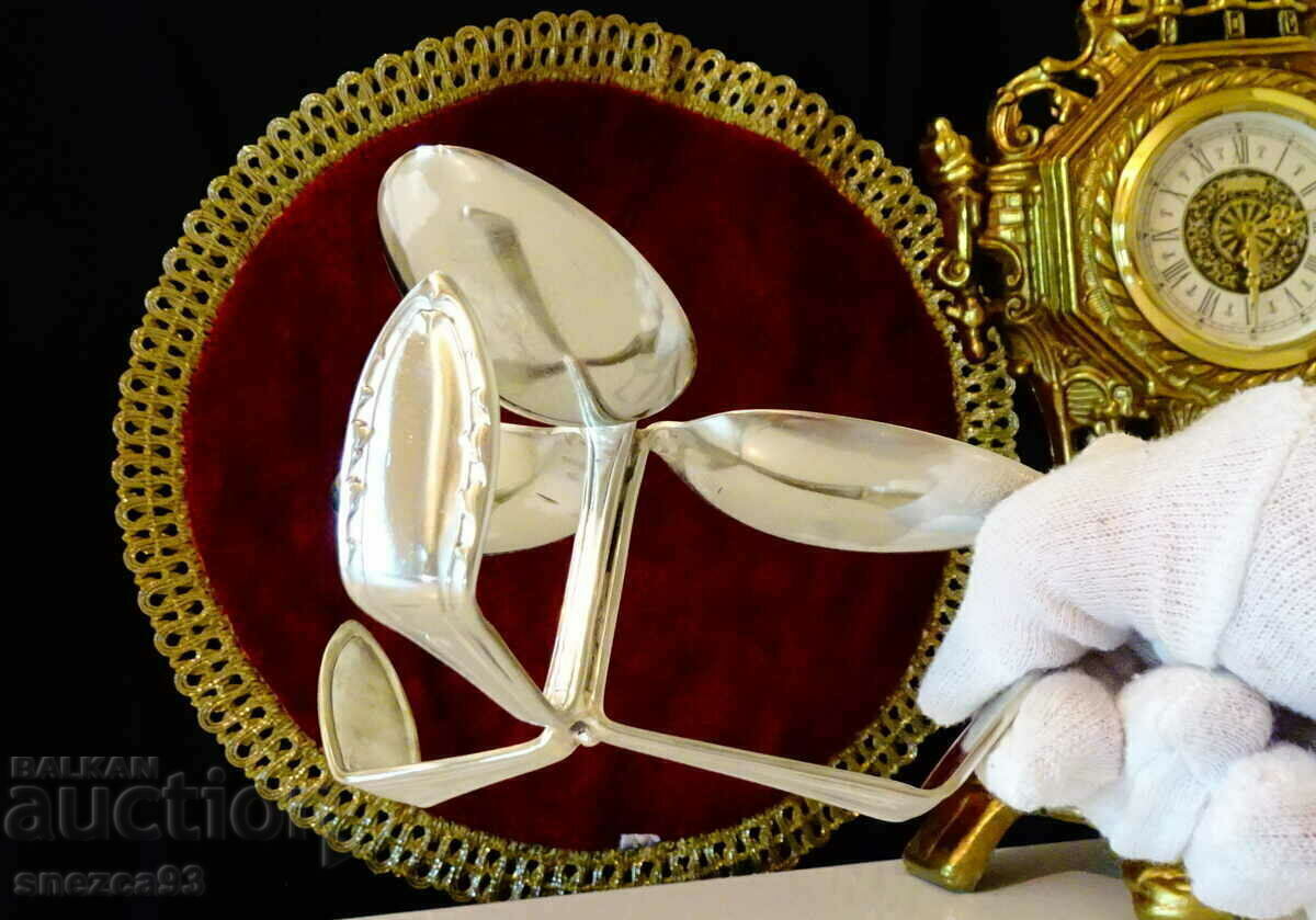 Silver-plated cocktail shaker, candle holder, ashtray, salt shaker - 7