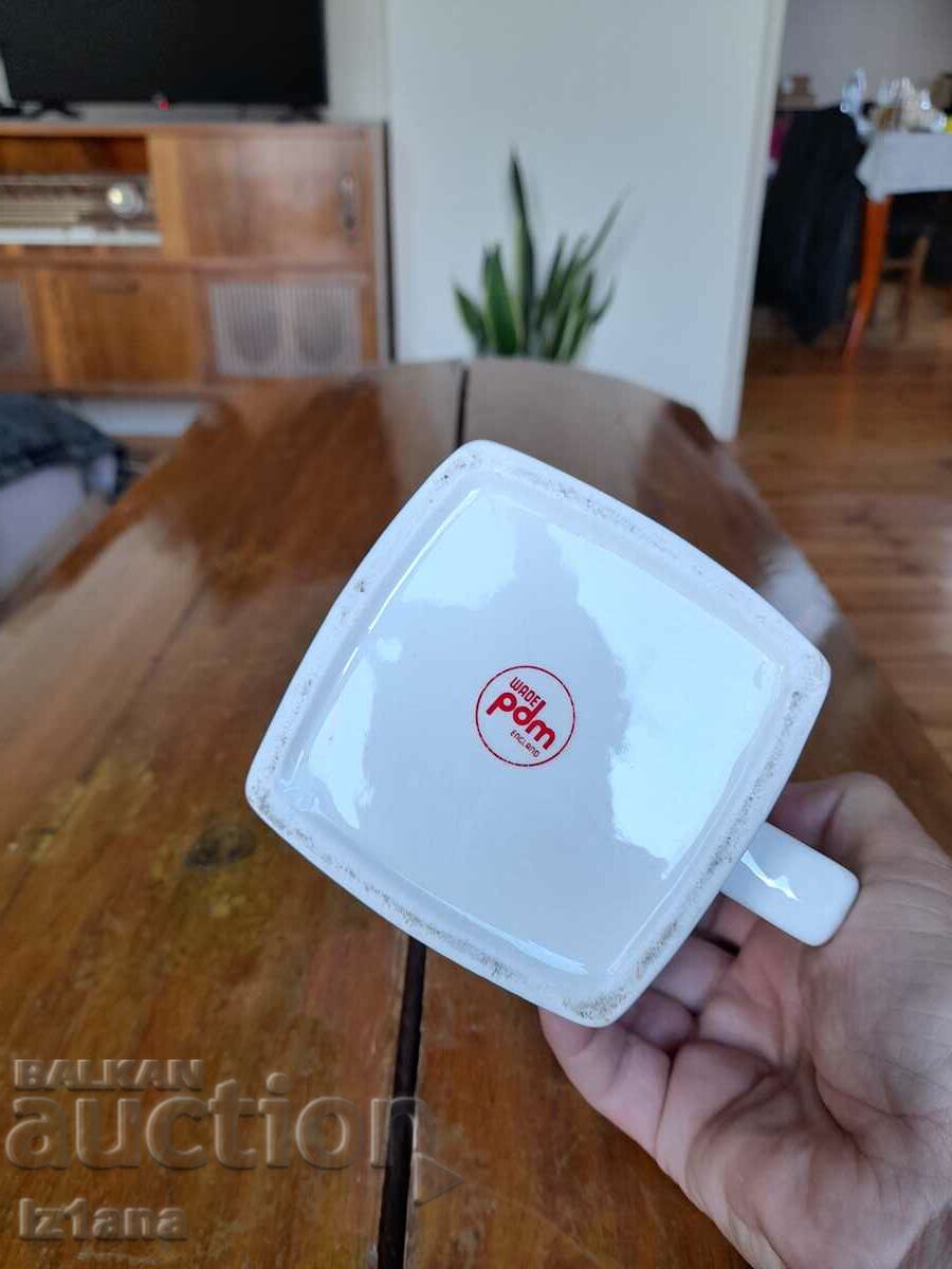 Old porcelain Johnnie Walker jug - 6 Old porcelain Johnnie Walker jug - 6